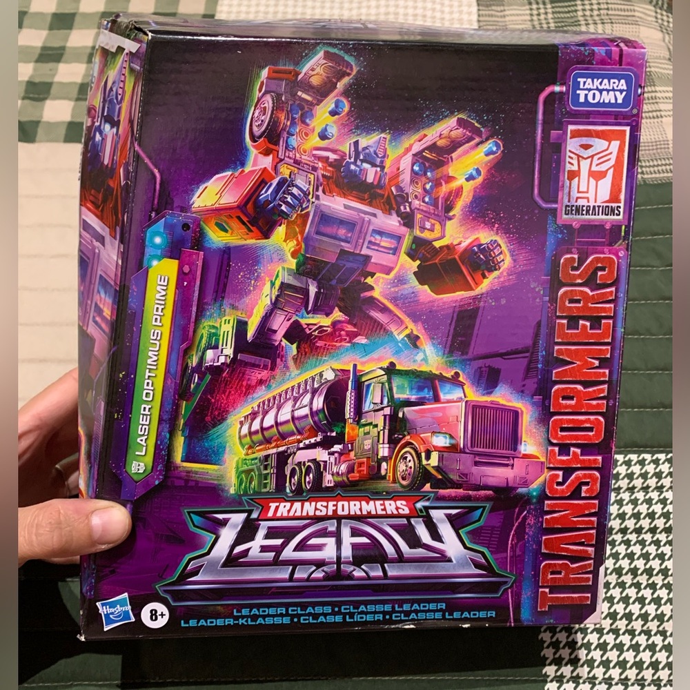 TRANSFORMERS LEGACY